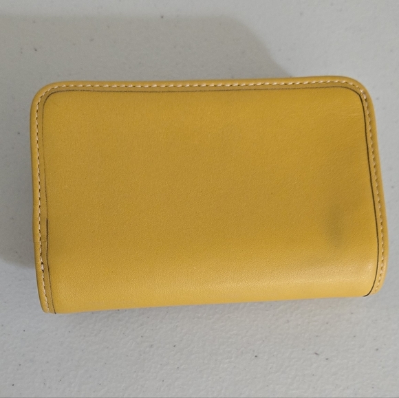 Coach Tabby Smooth Yellow Leather Wallet - Picture 2 of 13